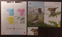 Portugal Azores 2019 Europa CEPT Birds Set of stamp block and limited numbered edition color proof block MNH